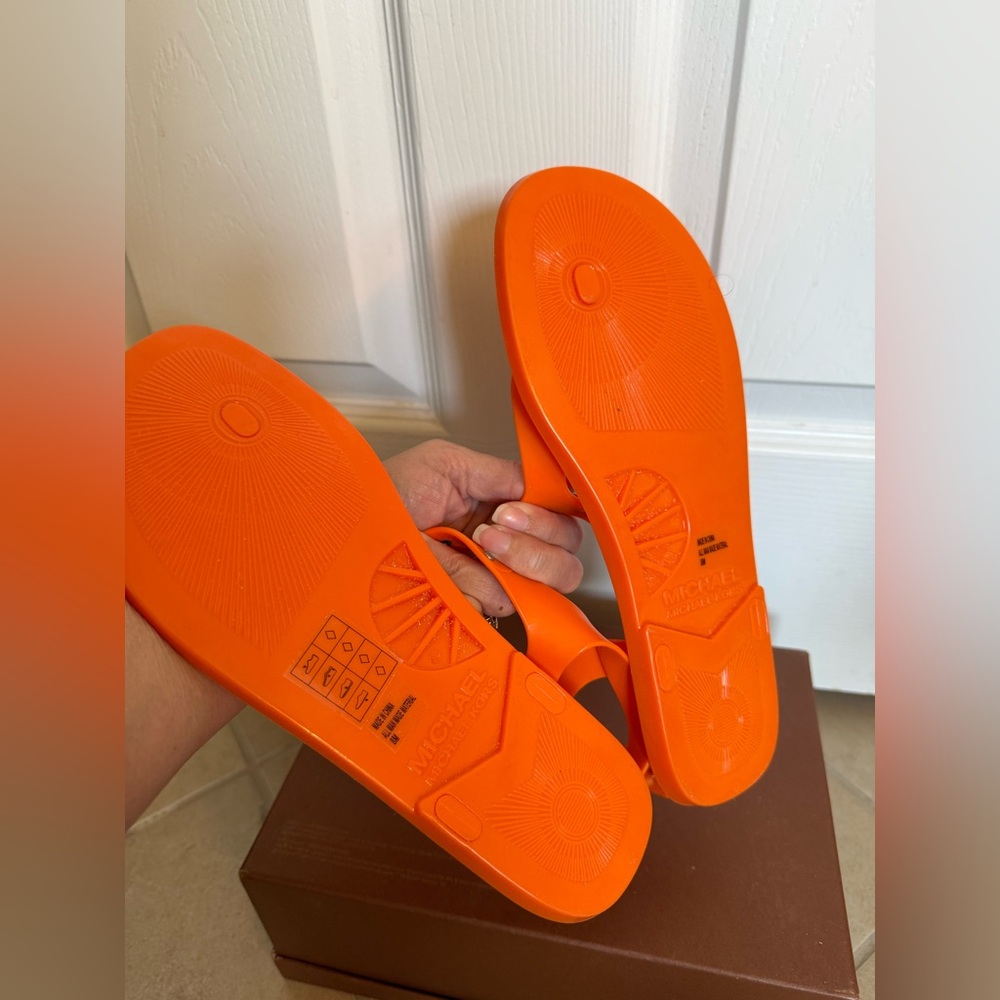 Michael Michael Kors Orange Jelly T-Strap Sandals Thong Flat | NWT - Picture 3 of 3